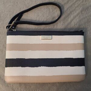 Kate Spade Grant Street Jules Grainy Vinyl Striped  Wristlet